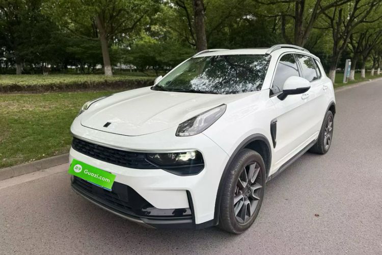 Used Lynk & Co 01 2021 2.0TD Two-Wheel-Drive Pro Trim Exterior 6