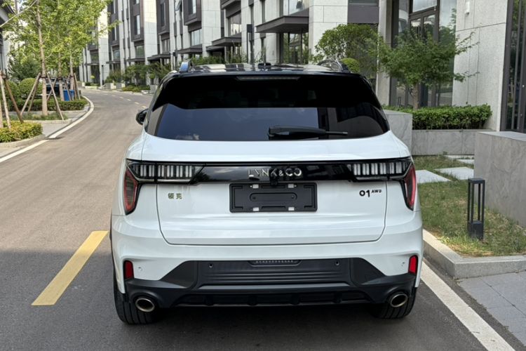 Used Lynk & Co 01 2021 2.0TD Four-Wheel Drive Hype-Halo Exterior 6