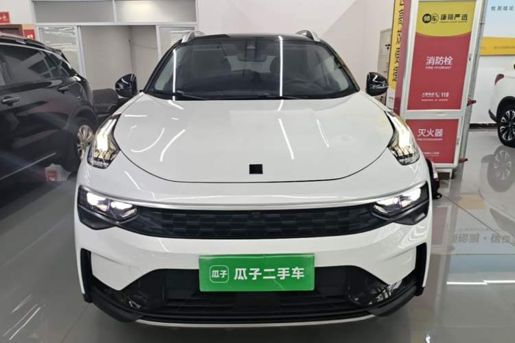 Used Lynk & Co 01 2021 2.0TD Two-Wheel-Drive Pro Trim Front