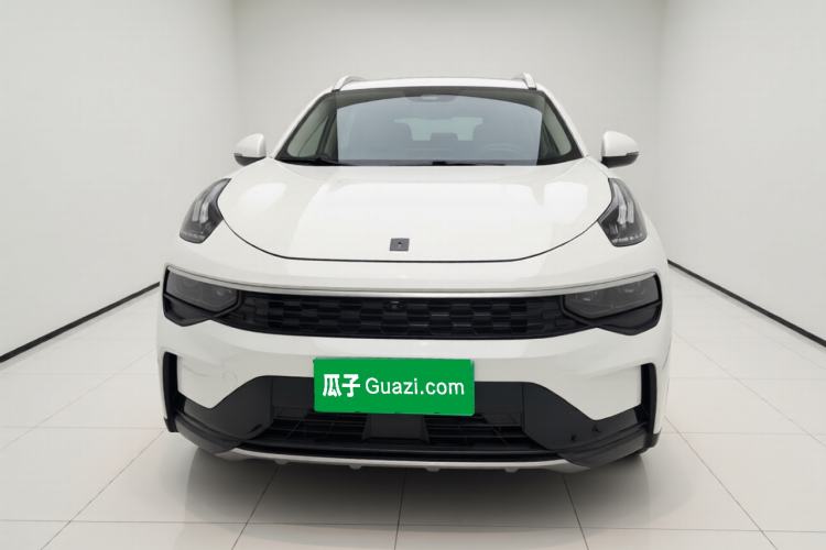 Used Lynk & Co 01 2021 2.0TD Two-Wheel-Drive Pro Trim Front