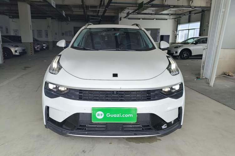 Used Lynk & Co 01 2021 2.0TD Two-Wheel-Drive Pro Trim Front