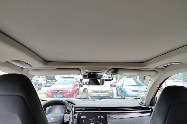 Used Lynk & Co 01 2021 2.0TD Two-Wheel-Drive Pro Trim Headliner