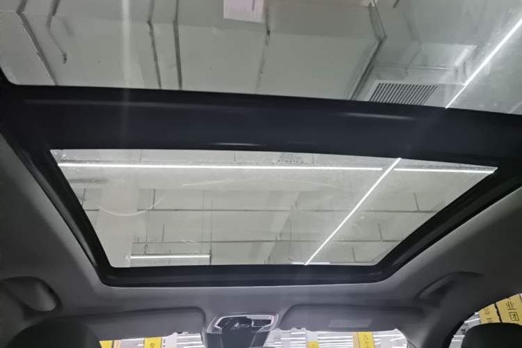 Used Lynk & Co 01 2021 2.0TD Two-Wheel-Drive Pro Trim Headliner