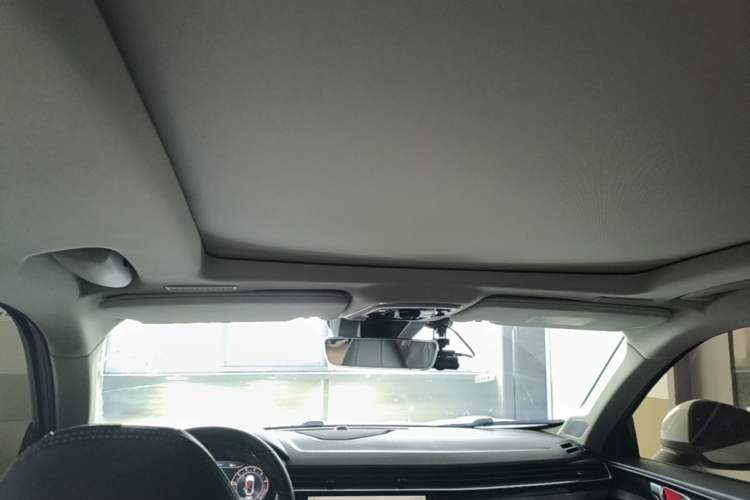 Used Lynk & Co 01 2021 2.0TD Two-Wheel-Drive Pro Trim Headliner