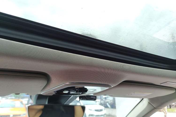Used Lynk & Co 01 2021 2.0TD Two-Wheel-Drive Pro Trim Headliner