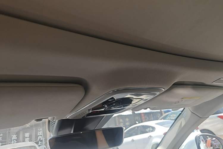 Used Lynk & Co 01 2021 2.0TD Two-Wheel-Drive Pro Trim Headliner