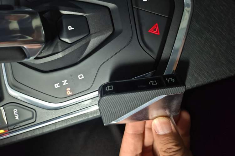 Used Lynk & Co 01 2021 2.0TD Two-Wheel Drive Zhaopu Pro Interior 1
