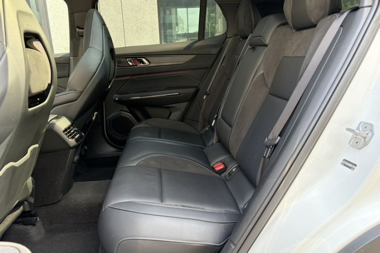 Used Lynk & Co 01 2021 2.0TD Four-Wheel Drive Hype-Halo Interior 1