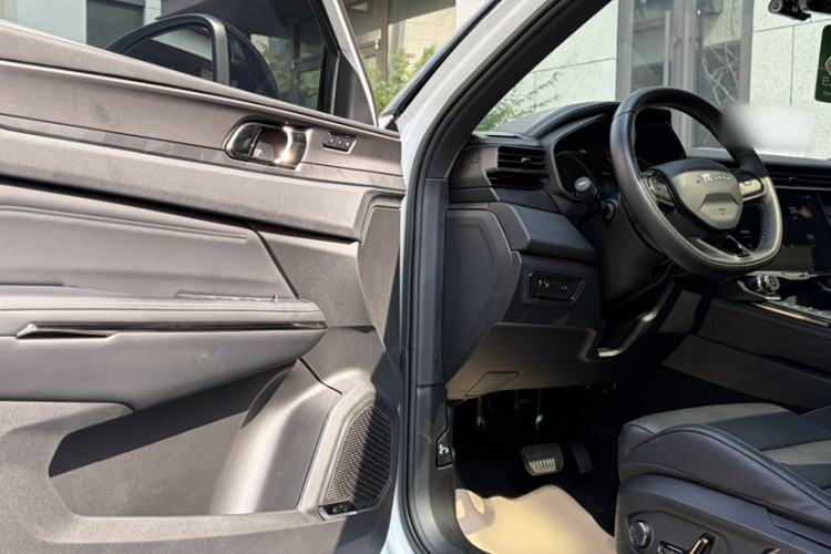 Used Lynk & Co 01 2021 2.0TD Four-Wheel Drive Hype-Halo Interior 2