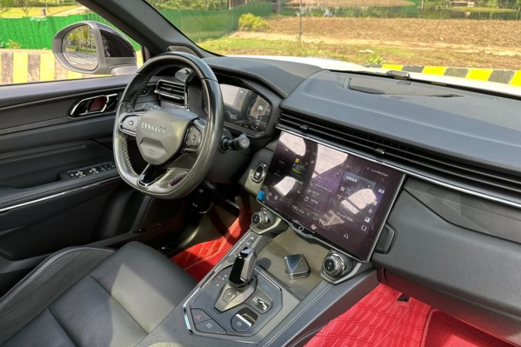 Used Lynk & Co 01 2021 2.0TD Four-Wheel Drive Hype-Halo Interior 6