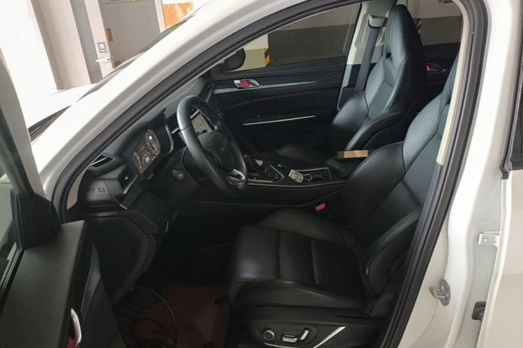 Used Lynk & Co 01 2021 2.0TD Two-Wheel-Drive Pro Trim Left Front Seat