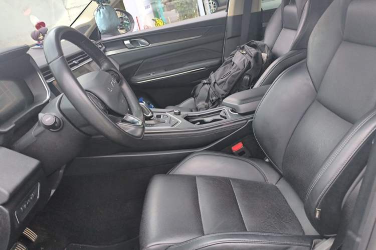 Used Lynk & Co 01 2021 2.0TD Two-Wheel-Drive Pro Trim Left Front Seat
