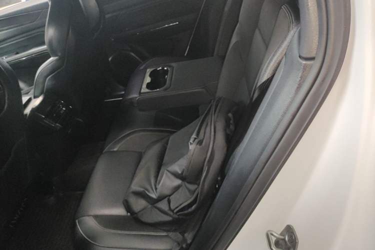 Used Lynk & Co 01 2021 2.0TD Four-Wheel Drive Hype-Halo Left Rear Seat