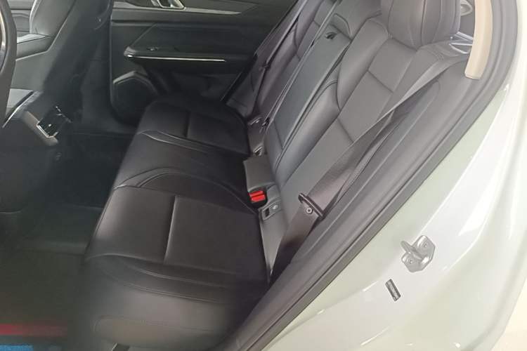 Used Lynk & Co 01 2021 2.0TD Two-Wheel-Drive Pro Trim Left Rear Seat
