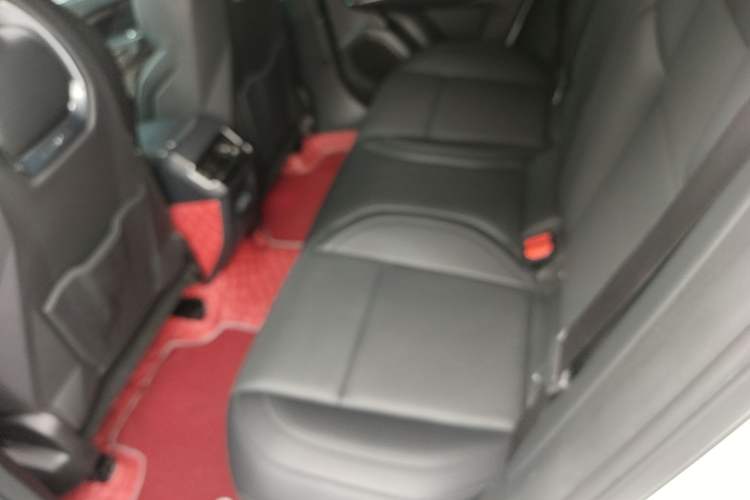 Used Lynk & Co 01 2021 2.0TD Two-Wheel-Drive Pro Trim Left Rear Seat