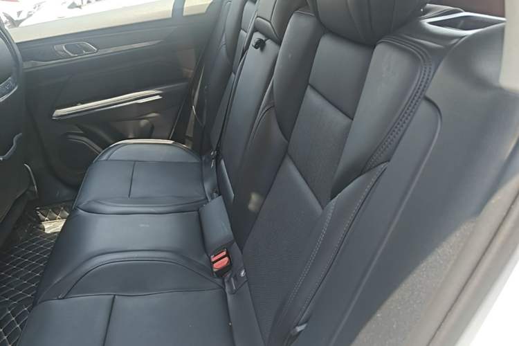 Used Lynk & Co 01 2021 2.0TD Two-Wheel-Drive Pro Trim Left Rear Seat