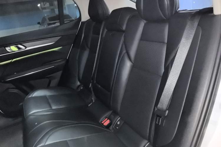 Used Lynk & Co 01 2021 2.0TD Two-Wheel-Drive Pro Trim Left Rear Seat