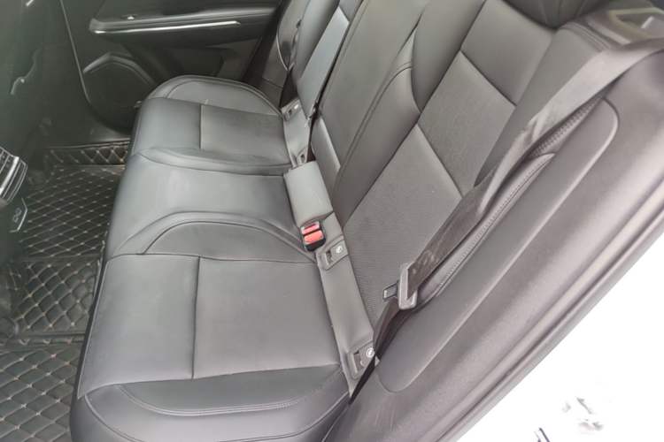 Used Lynk & Co 01 2021 2.0TD Two-Wheel-Drive Pro Trim Left Rear Seat