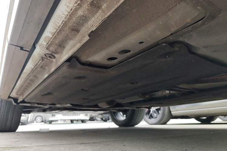 Used Lynk & Co 01 2021 2.0TD Two-Wheel-Drive Pro Trim Left Side Sill