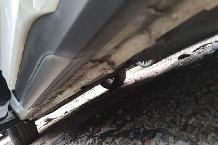 Used Lynk & Co 01 2021 2.0TD Two-Wheel-Drive Pro Trim Left Side Sill