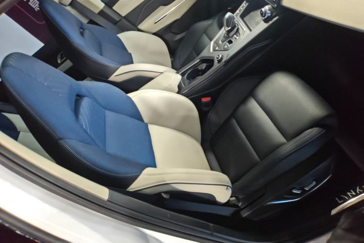 Used Lynk & Co 01 2021 2.0TD Two-Wheel Drive Zhaopu Pro Right Front Seat
