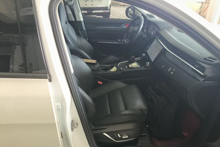 Used Lynk & Co 01 2021 2.0TD Two-Wheel-Drive Pro Trim Right Front Seat
