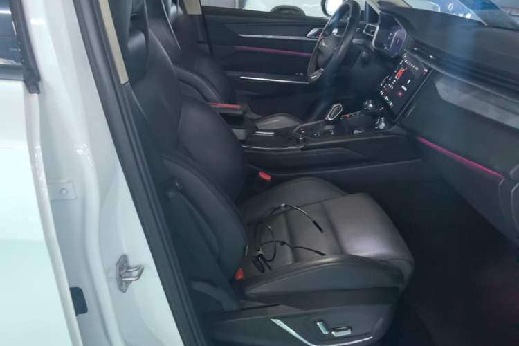 Used Lynk & Co 01 2021 2.0TD Two-Wheel-Drive Pro Trim Right Front Seat