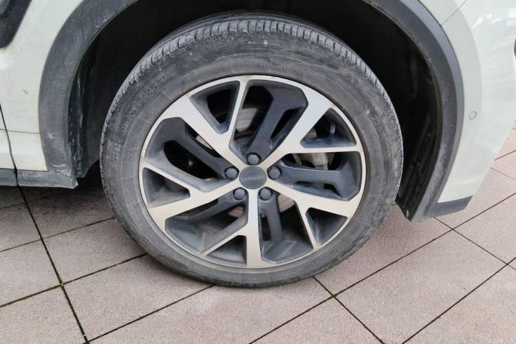 Used Lynk & Co 01 2021 2.0TD Four-Wheel Drive Hype-Halo Right Front Wheel Hub