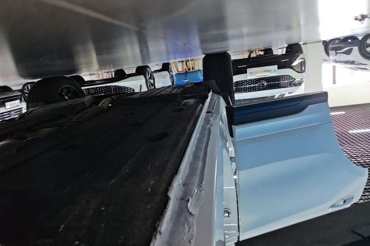 Used Lynk & Co 01 2021 2.0TD Four-Wheel Drive Hype-Halo Right Side Sill