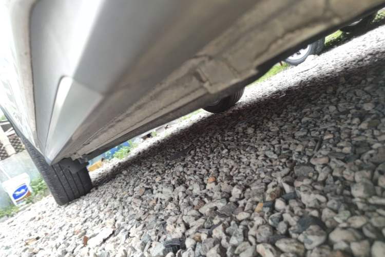 Used Lynk & Co 01 2021 2.0TD Two-Wheel-Drive Pro Trim Right Side Sill