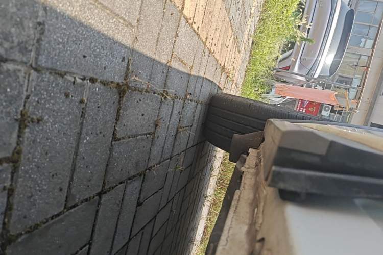 Used Lynk & Co 01 2021 2.0TD Two-Wheel-Drive Pro Trim Right Side Sill