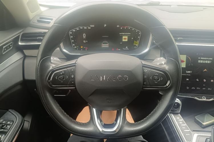 Used Lynk & Co 01 2021 2.0TD Two-Wheel-Drive Pro Trim Steering Wheel