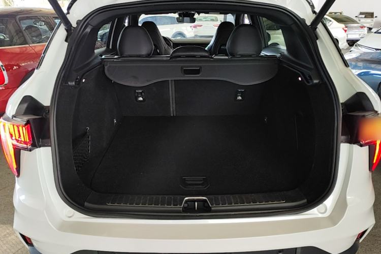 Used Lynk & Co 01 2021 2.0TD Four-Wheel Drive Hype-Halo Trunk