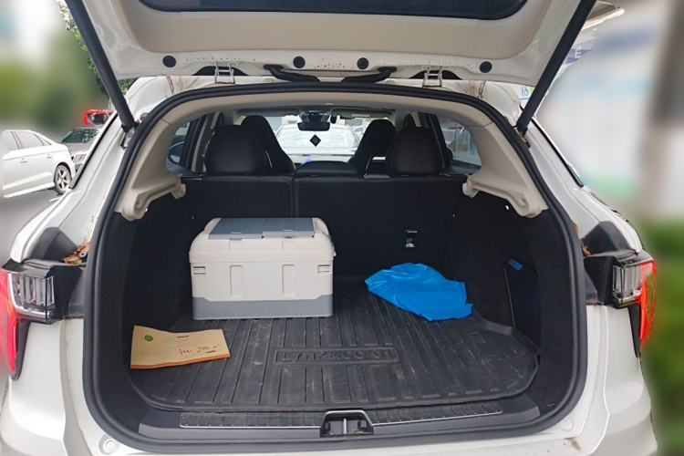 Used Lynk & Co 01 2021 2.0TD Two-Wheel-Drive Pro Trim Trunk