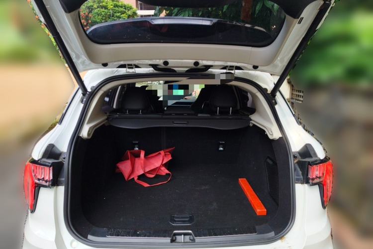 Used Lynk & Co 01 2021 2.0TD Two-Wheel-Drive Pro Trim Trunk