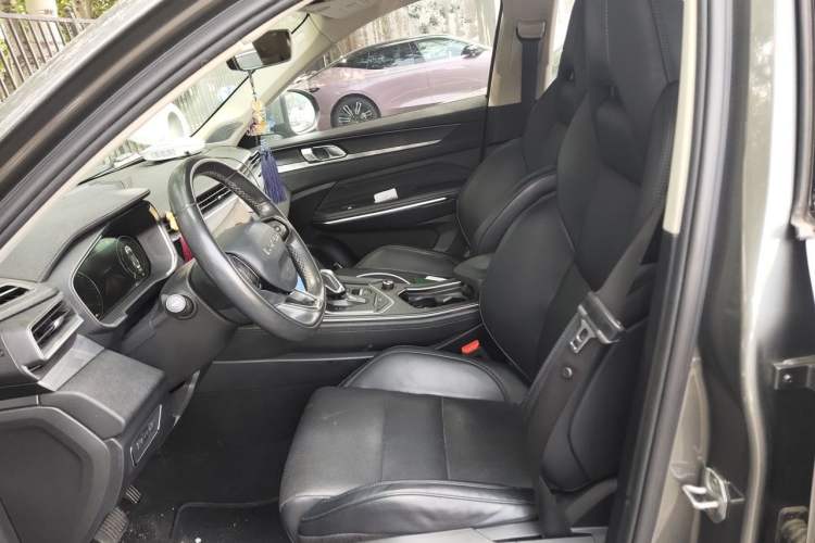 Used Lynk & Co 01  Left Front Seat