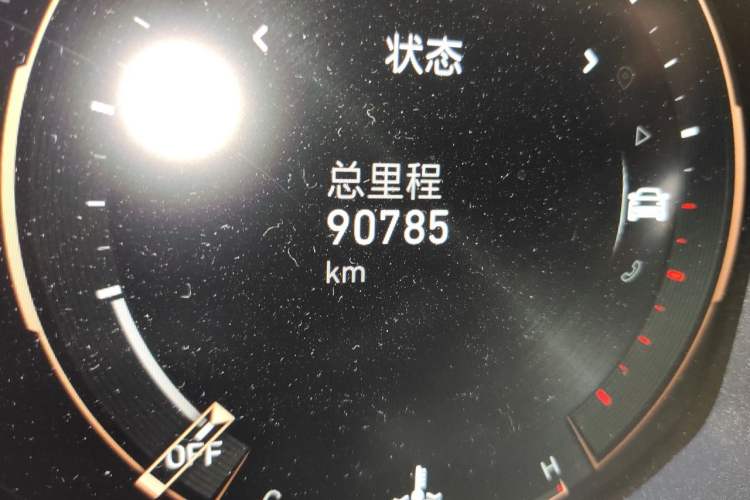 Used Lynk & Co 01  Odometer Close Up