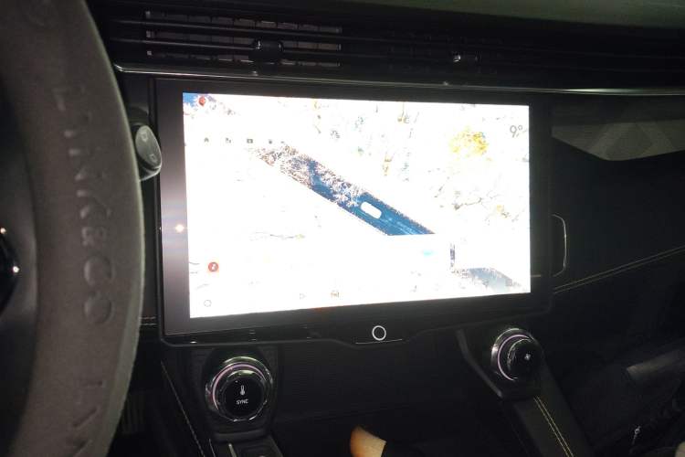 Used Lynk & Co 01 2023 2.0TD Two-Wheel Drive Pro Trim Audio And AC Panel