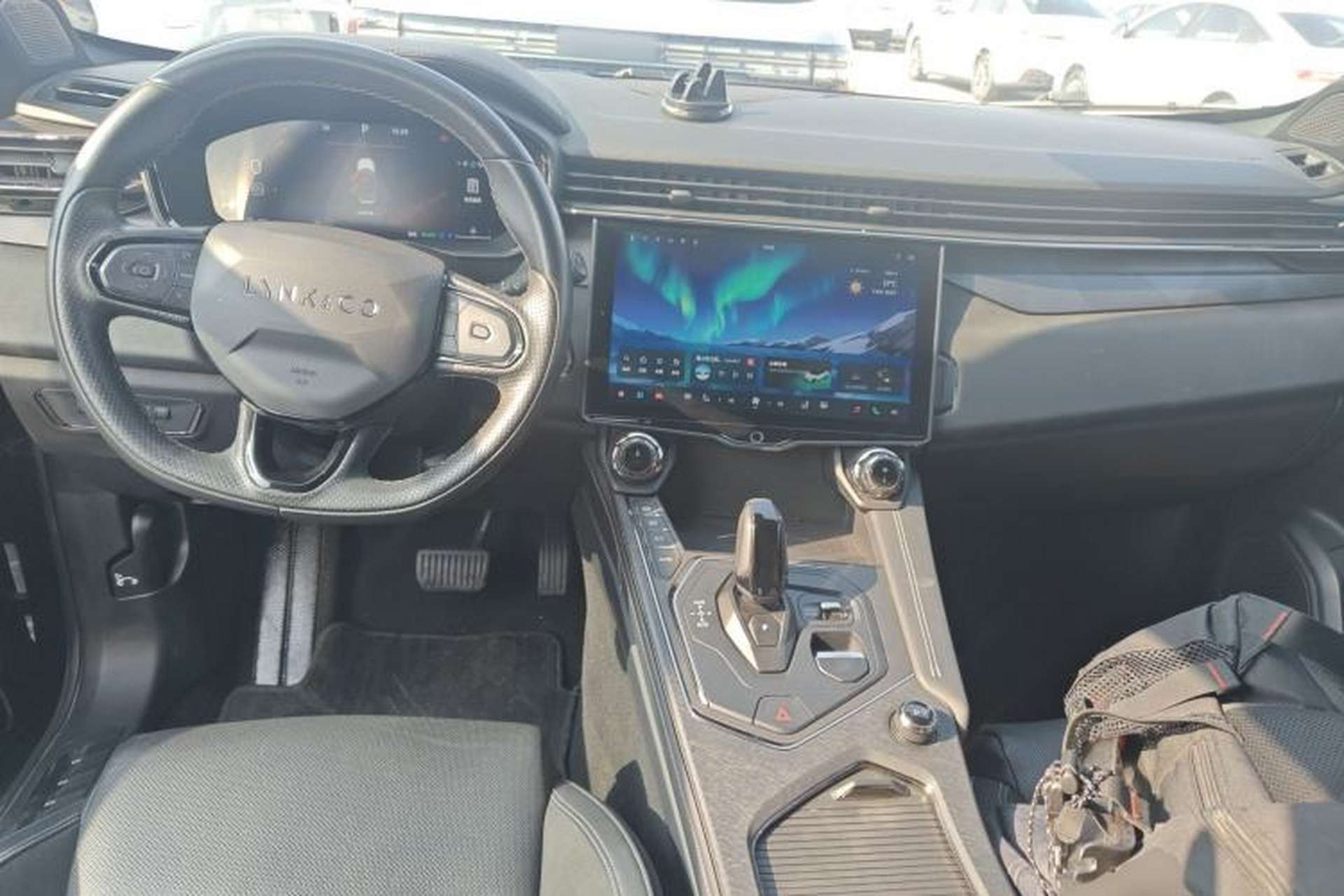 Used Lynk & Co 01 2023 1.5TD EM-F PM Center Console
