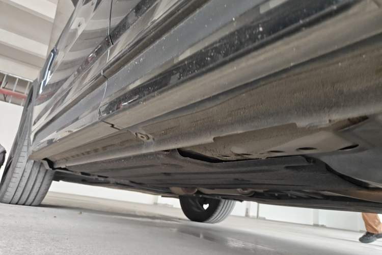 Used Lynk & Co 01 2023 2.0TD Four-Wheel Drive Dark Night Edition Chassis Rear Left