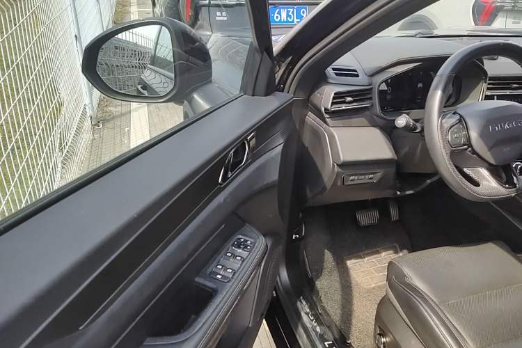 Used Lynk & Co 01 2023 1.5TD EM-F PM Driver Seat