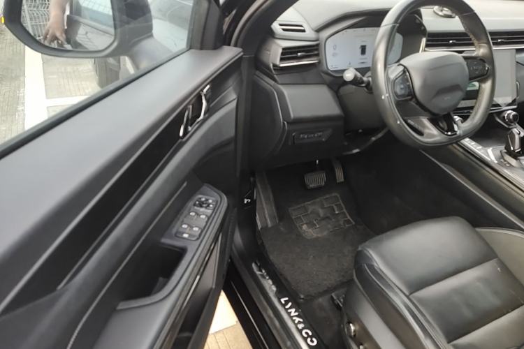 Used Lynk & Co 01 2023 1.5TD EM-F PM Driver Seat