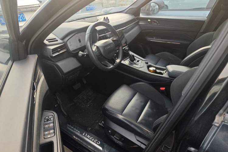 Used Lynk & Co 01 2023 1.5TD EM-F PM Driver Seat