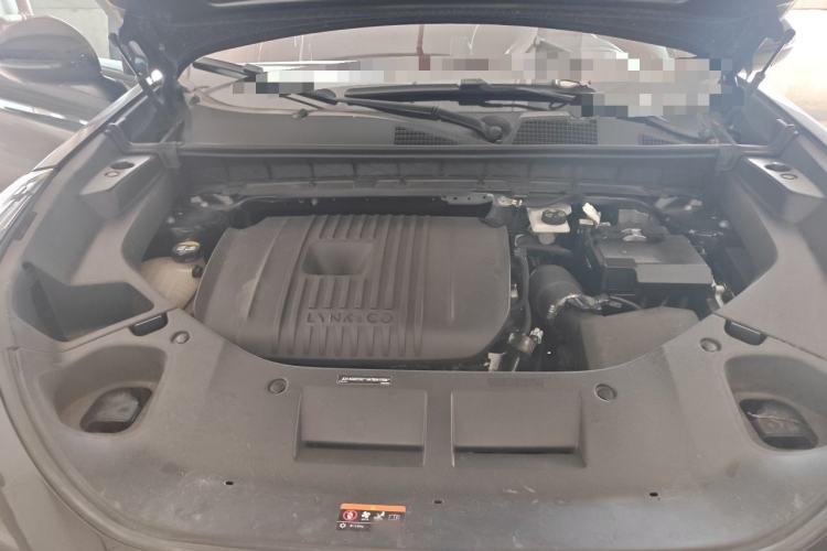 Used Lynk & Co 01 2023 2.0TD Four-Wheel Drive Dark Night Edition Engine Bay