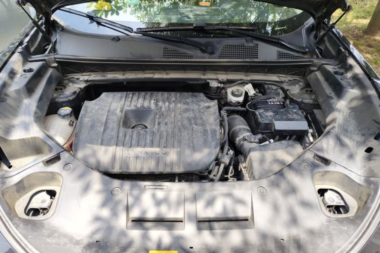 Used Lynk & Co 01 2023 2.0TD Two-Wheel Drive Pro Trim Engine Bay