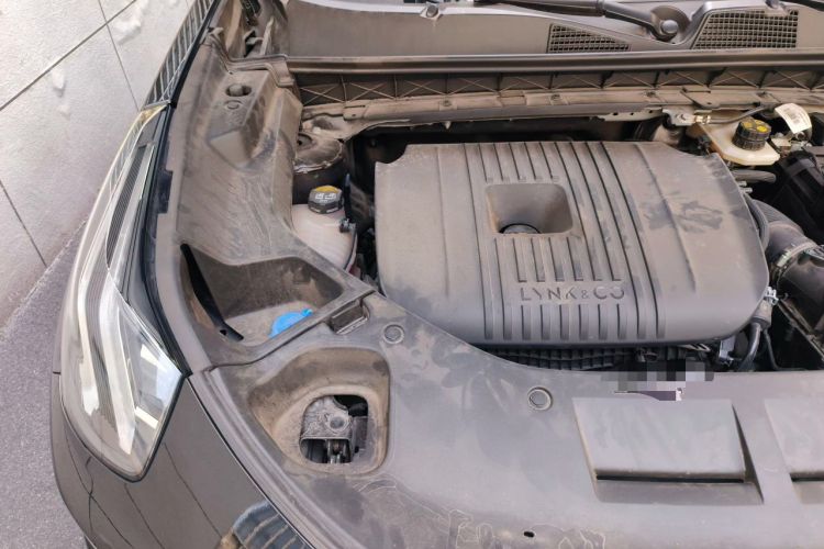 Used Lynk & Co 01 2023 2.0TD Two-Wheel Drive Pro Trim Engine Bay Right