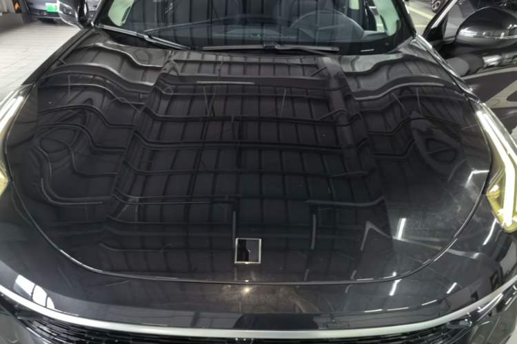 Used Lynk & Co 01 2023 2.0TD Two-Wheel Drive Pro Trim Engine Bay