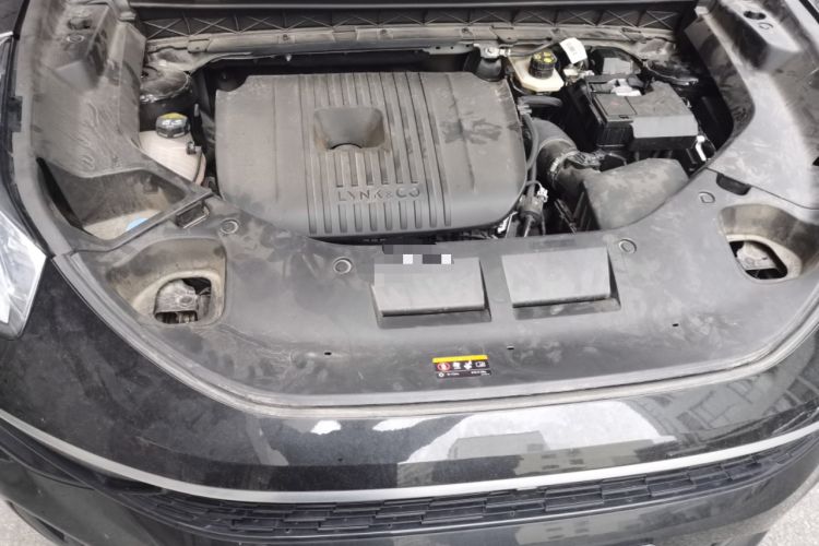 Used Lynk & Co 01 2023 2.0TD Two-Wheel Drive Pro Trim Engine Bay