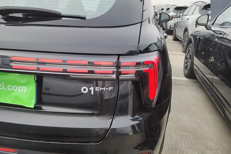 Used Lynk & Co 01 2023 1.5TD EM-F PM Exterior 3