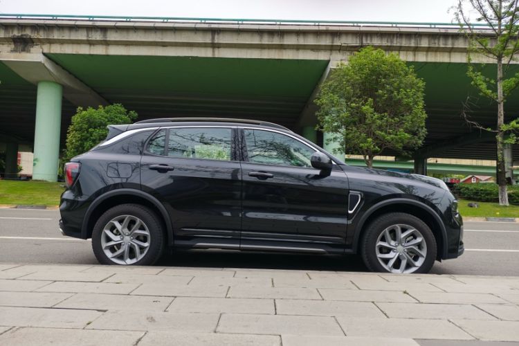 Used Lynk & Co 01 2023 2.0TD Two-Wheel Drive Asian Games Edition Exterior 3